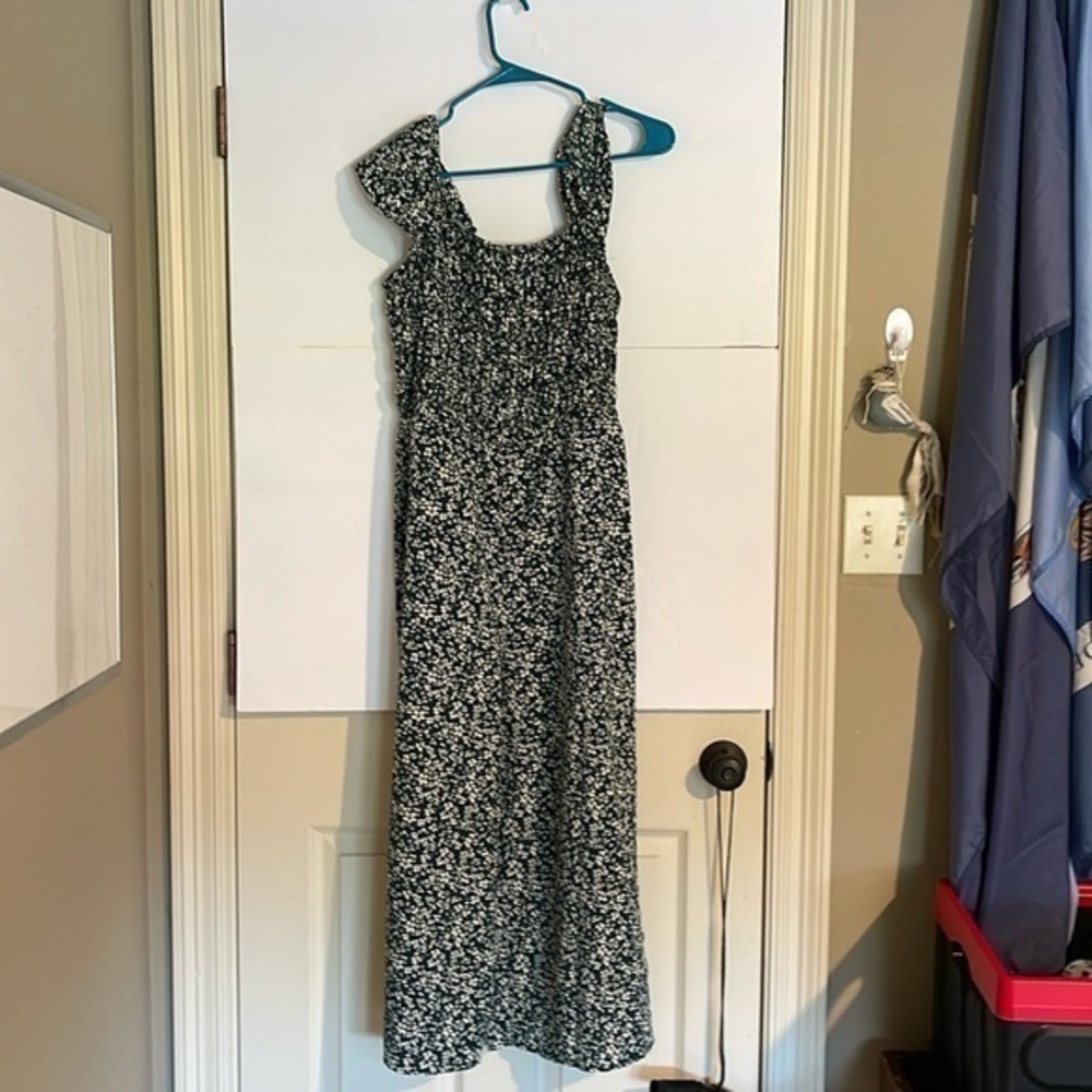 Fortune and ivy women’s size Medium jumper